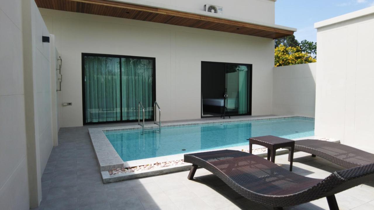 Toledo Pool Villa Накхон Си Тамарат Екстериор снимка